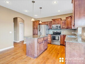 4606 Victoria Ave in Papillion, NE - Building Photo - Building Photo