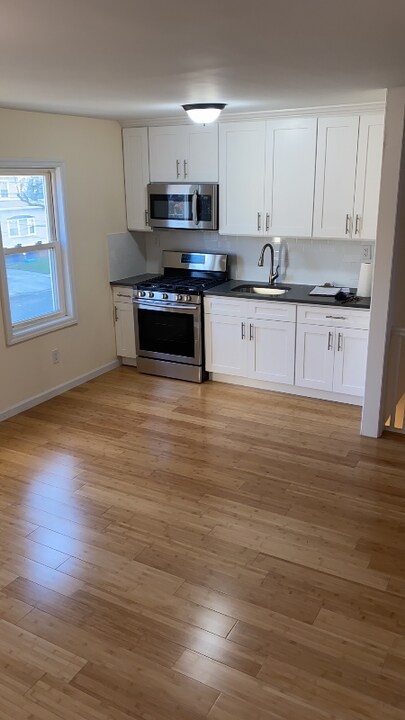 97-11 134th Ave-Unit -2f in Queens, NY - Building Photo