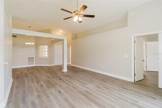 110 Lindale St in Lakeland, FL - Building Photo - Building Photo