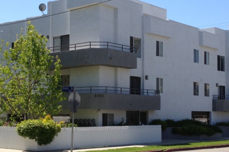 3601 Hughes Ave in Los Angeles, CA - Building Photo