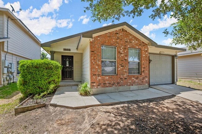 property at 1525 Poppy Seed Ln