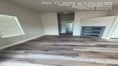 342 S 40th St in Mesa, AZ - Building Photo - Building Photo