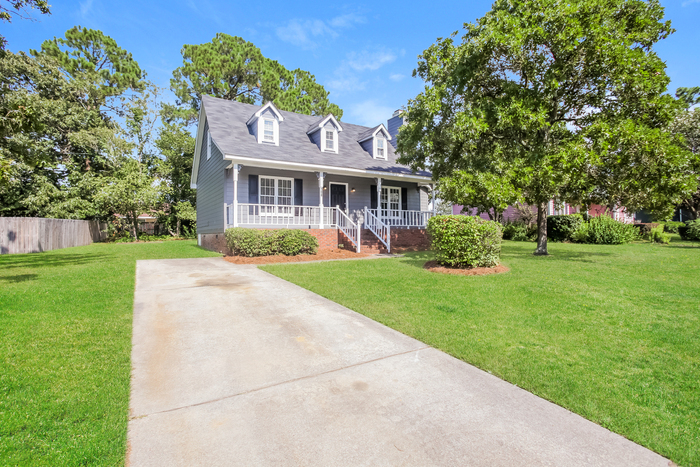 108 McNeely Rd in Columbia, SC - Building Photo