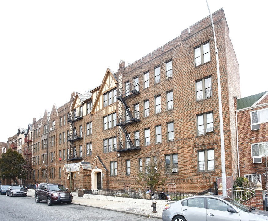 473 E 92nd St in Brooklyn, NY - Building Photo