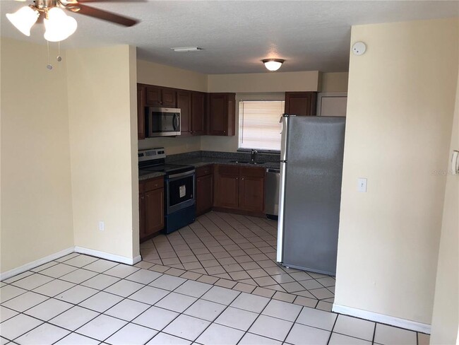 317 Beech Ave in Orlando, FL - Building Photo - Building Photo