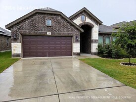 2706 Brighton Park in Converse, TX - Building Photo