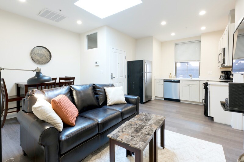 103 Arch St in Boston, MA - Building Photo