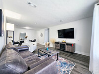 Newly Renovated Apartments in Columbus, OH! in Columbus, OH - Foto de edificio - Building Photo