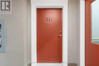 5 Greenwich St in Barrie, ON - Building Photo - Building Photo