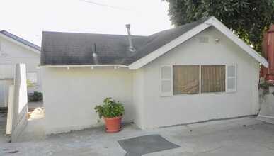 382 Larkin St in Monterey, CA - Building Photo - Building Photo