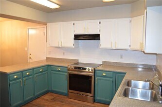 1803 Sunset Dr in Marble Falls, TX - Building Photo - Building Photo