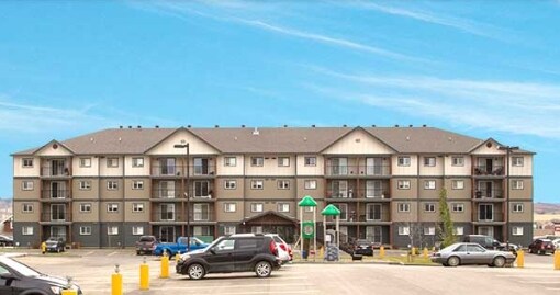 Upper Montney Estates in Dawson Creek, BC - Building Photo