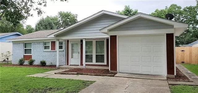property at 2920 Windmill Ln