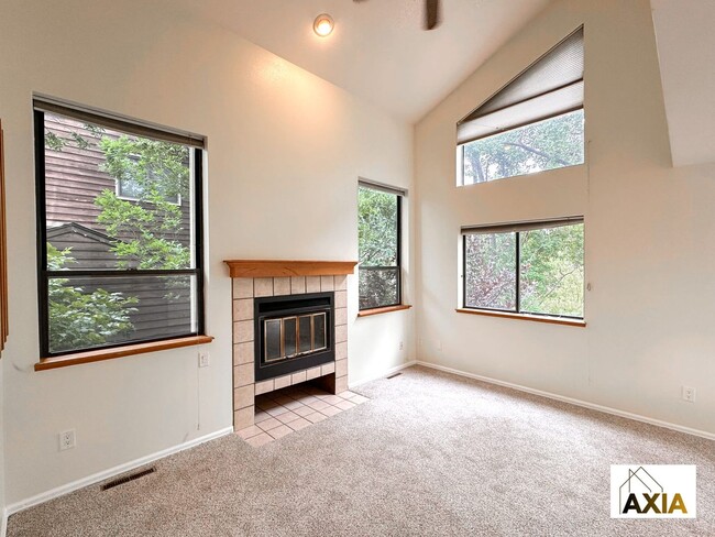 56 Mineola Ct in Boulder, CO - Building Photo - Building Photo