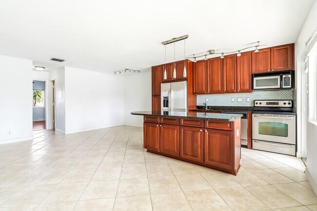 property at 2895 NE 32nd St