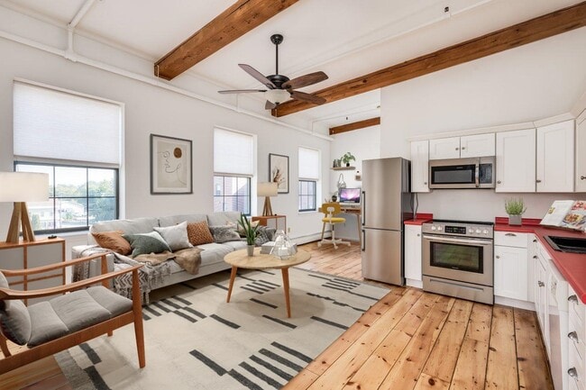 property at 156 Front St