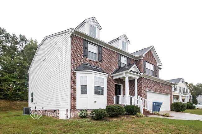 5203 Winterale Ct in McLeansville, NC - Foto de edificio - Building Photo