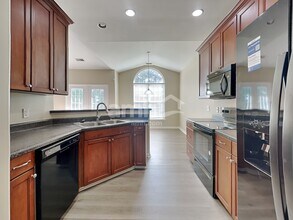 186 Willow Point Cir in Pooler, GA - Building Photo - Building Photo