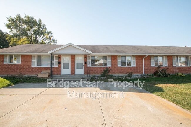 property at 5346 Hilgeford Dr