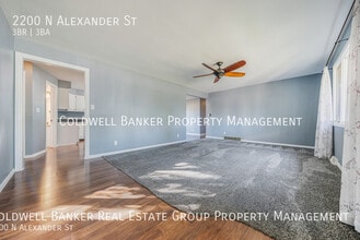 2200 N Alexander St in Appleton, WI - Building Photo - Building Photo