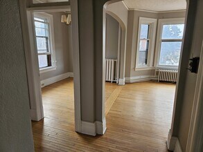 209 Rue Wilbrod St in Ottawa, ON - Building Photo - Building Photo