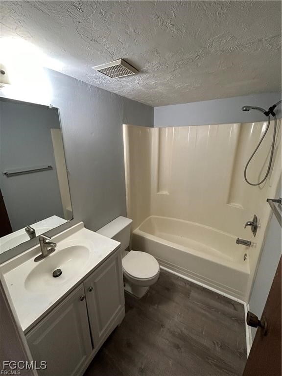 property at 2690 Park Windsor Dr
