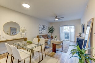 The Aria in College Station, TX - Building Photo