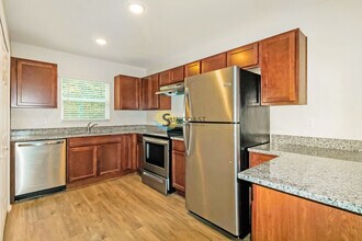 72 Juniper Loop, Unit 2 in Ocala, FL - Foto de edificio - Building Photo