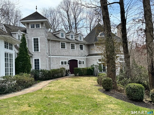 property at 301 Old Norwalk Rd