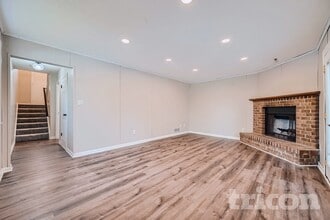 2836 Aspen Hill Rd in Baltimore, MD - Foto de edificio - Building Photo