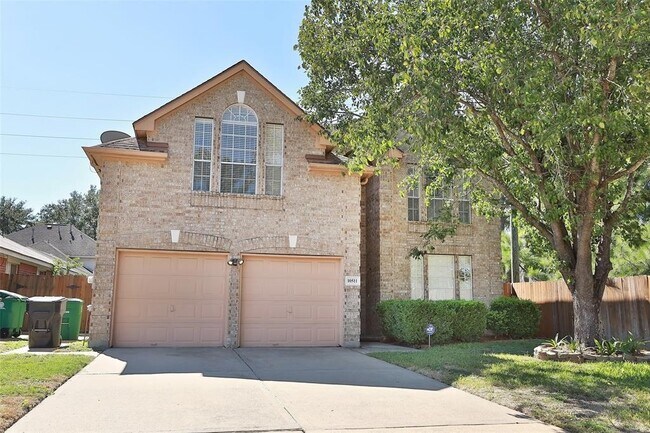 property at 10511 N Shadowdale Dr