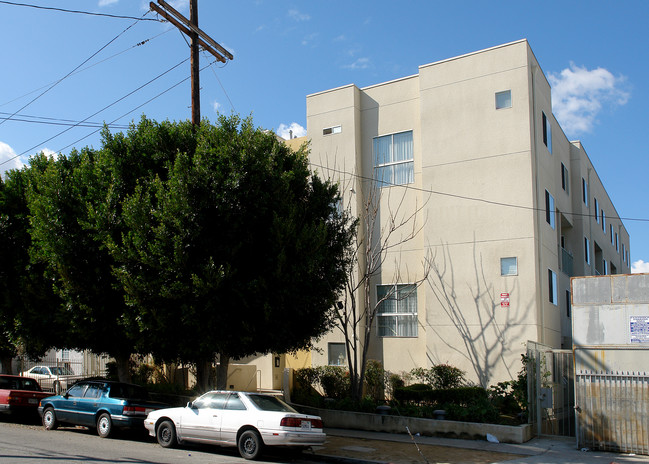 Mariposa Apartments in Los Angeles, CA - Foto de edificio - Building Photo