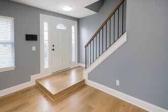 329 Pinto Dr in Bolingbrook, IL - Foto de edificio - Building Photo