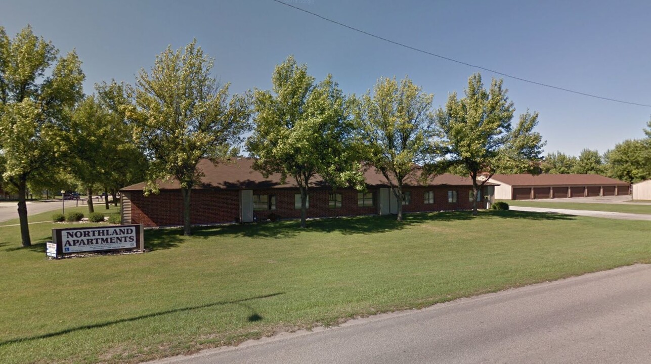 Pleasant View Apartments in Wahpeton, ND - Building Photo