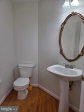 8183 Skelton Cir in Falls Church, VA - Building Photo - Building Photo