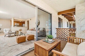 5999 Rancho Mission Rd in San Diego, CA - Building Photo - Building Photo