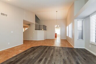 7519 W Sequoia Dr in Glendale, AZ - Building Photo - Building Photo