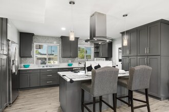 25781 Interlechen Dr in Menifee, CA - Foto de edificio - Building Photo