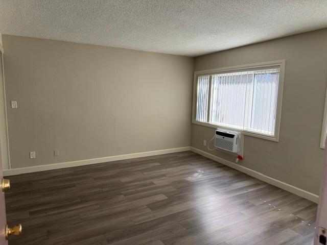 Sunset Palms Apartments