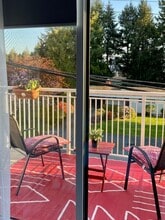 660 Beach Rd in Qualicum Beach, BC - Building Photo - Building Photo