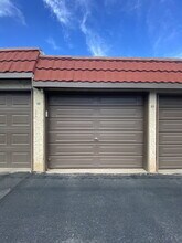 815 1B-81B Country Club Dr SE in Rio Rancho, NM - Foto de edificio - Building Photo