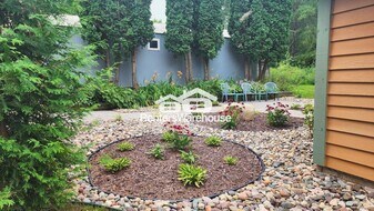 N8593 690th St in River Falls, WI - Building Photo