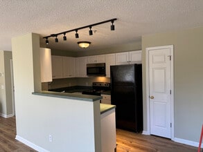 3713 Morris Farm Dr in Greensboro, NC - Building Photo - Building Photo