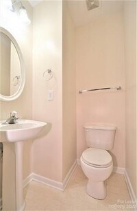 9742 Bailey Rd photo'