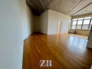 1087 Flushing Ave in Brooklyn, NY - Building Photo - Building Photo