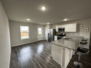 6801 SW Pilgrim Rd in Bentonville, AR - Building Photo - Building Photo