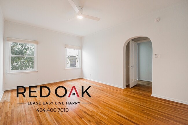 366 N Gardner St in Los Angeles, CA - Building Photo - Building Photo