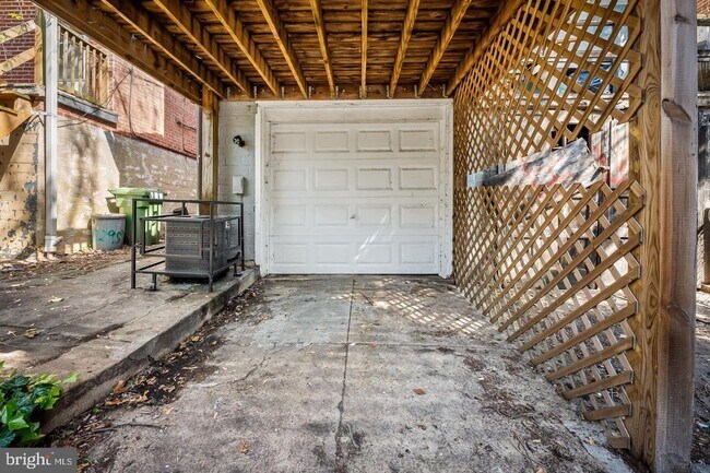 333 E 29th St in Baltimore, MD - Building Photo - Building Photo