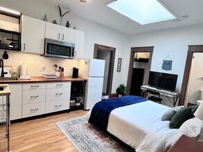 106 W Harrison St in Kirksville, MO - Building Photo - Building Photo