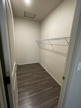 3165 S Waterview Ln in Joplin, MO - Foto de edificio - Building Photo